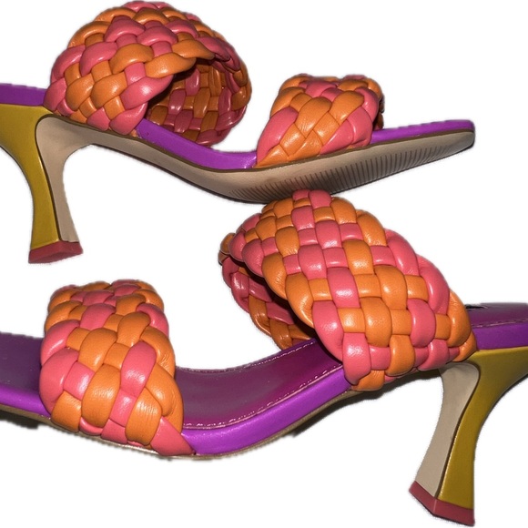 Nine West Multi-color Sandal. Sz 8 New with Box. Hot pink, orange and yellow. - Picture 3 of 6